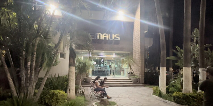 “Los pilotos nunca mueren, vuelan más alto”: Despiden  a Luis Ángel en Navolato