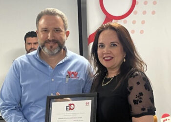 Infonavit otorga distintivo  “Empresa de 10 Plus”