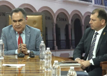 Robespierre Lizárraga fue nombrado por el rector,  secretario General  de la UAS