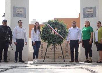 Alcalde de Badiraguato y autoridades municipales conmemoran el 176 Aniversario de la Defensa del Castillo de Chapultepec