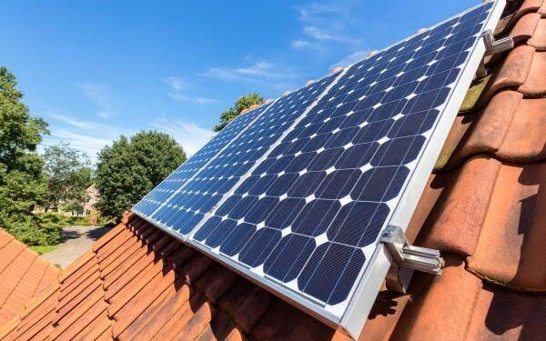 El Centro de Instrumentos de la UAS recomienda a la población asesorarse antes de comprar paneles solares y pilas de litio