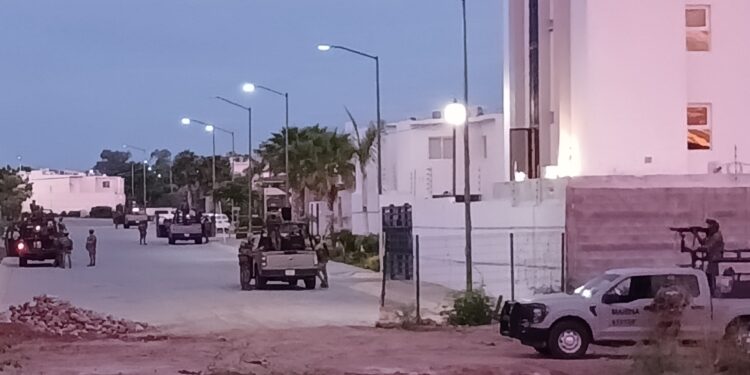 La Marina realiza un operativo en Bosques del Rey en busca de un objetivo prioritario