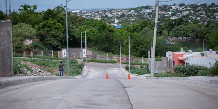 “Gabinete Sombra” presume irregularidades en programa de pavimentación del Ayuntamiento de Culiacán