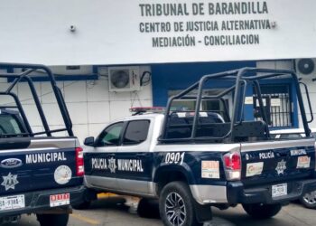 En atención a solicitud de personal de la UAS, policías municipales detienen a dos estudiantes