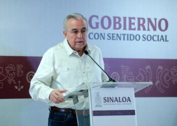 Gobierno del Estado anuncia apoyos para pescadores ante bajas capturas: Rocha