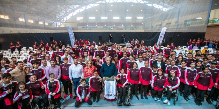 Rocha abandera a las y los atletas especiales que participarán en los Paranacionales CONADE 2023