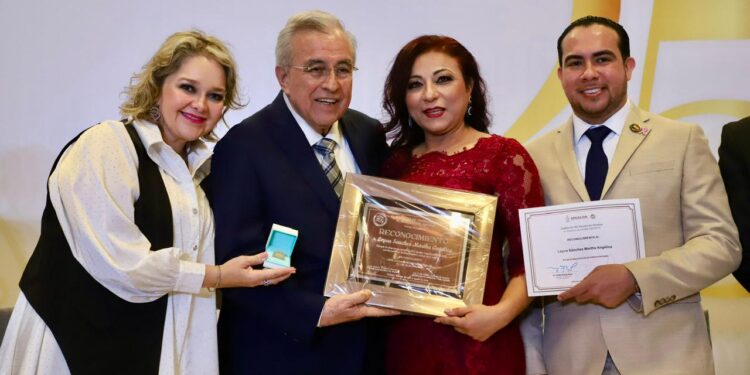 Vamos a establecer una política mucho más justa a efecto de otorgar las bases: Rocha