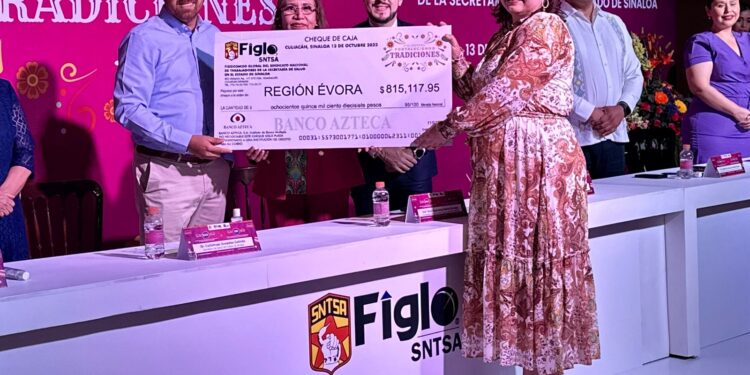 Apuestan por que generaciones futuras de profesionistas del área de la salud den el cien por ciento por la salud de las y los sinaloenses