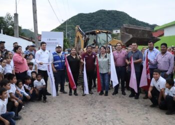 ¡Más obras para Badiraguato! Autoridades municipales dan banderazo de inicio en sindicatura de Otatillos