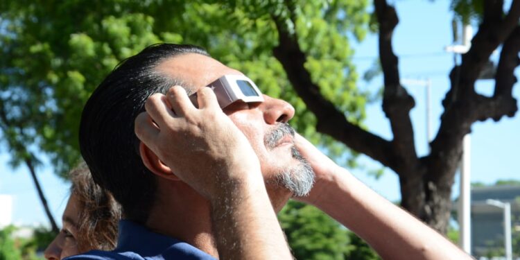 La Nueva Universidad promueve el interés por la ciencia a través de las actividades del Programa Eclipses en Sinaloa 2023-2024