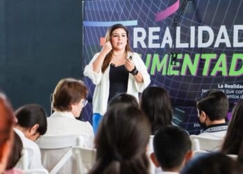 La sinaloense Carmen Félix Cháidez sería la primera mujer mexicana en viajar al espacio