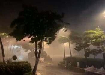 Huracán “Otis” impactó en Acapulco esta madrugada