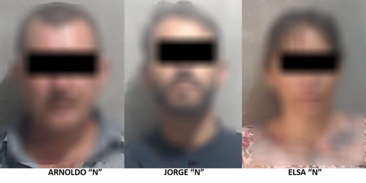 Detenidos dos hombres y una mujer por robo a comercio en Culiacán