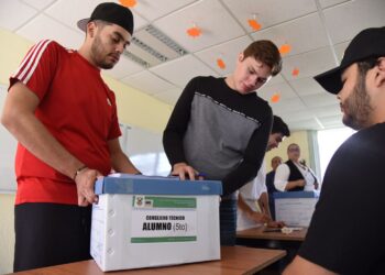 Con total transparencia y democracia se llevan a cabo las elecciones para Consejeros Universitarios y Técnicos Maestros y Alumnos en 97 unidades