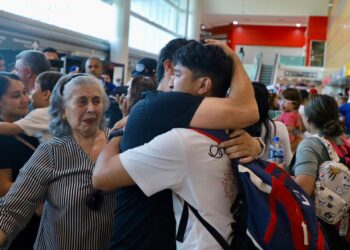 Finalmente llegó la selección Sinaloa que había quedado atorada en Acapulco