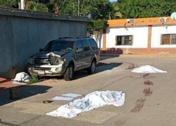 Ejecutan a balazos a ocho hombres en Tamazula, Durango