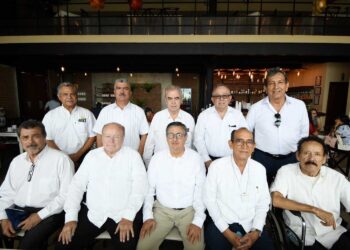 Celebra la Dirección General de Escuelas Preparatorias de la UAS su 45 aniversario, formando a miles de estudiantes de calidad en las aulas