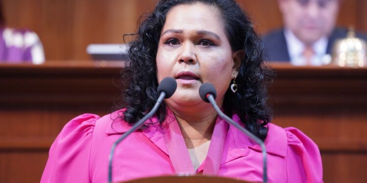 Entrega Congreso Premio a la Mujer Rural Sinaloense 2023 a Yanett Miranda Castro Medina