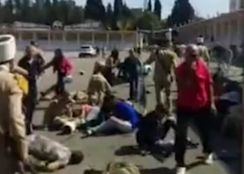 Un ataque con drones a una ceremonia militar en Siria dejó más de 100 muertos y 125 heridos