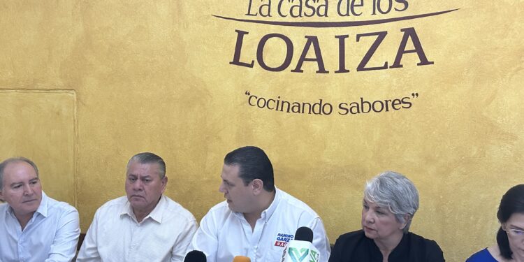 Se incorporan ex funcionarios de Ferreiro al Gabinete Sombra para vigilar gobierno de Culiacán