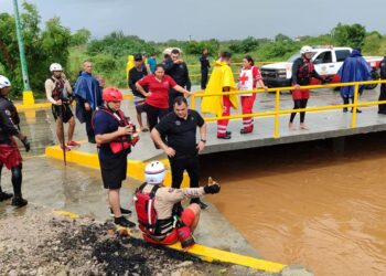¡Buscan a Amado en Mazatlán!; el joven cayó al dren Jabalines