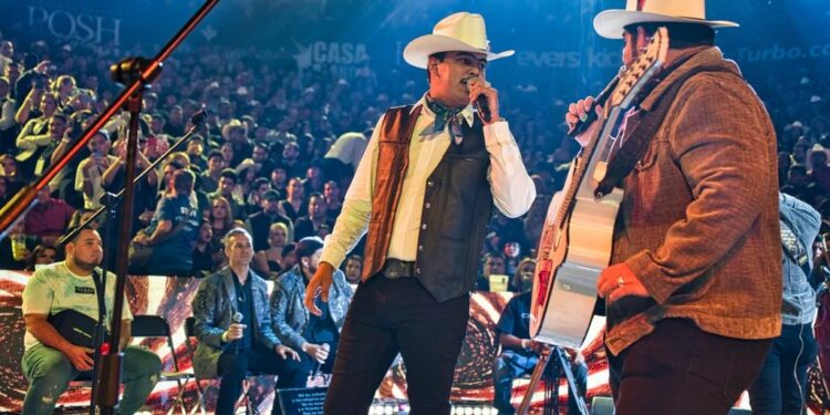 Panter Bélico y La Receta “encienden” el Palenque de Culiacán