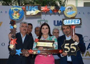 La Preparatoria Emiliano Zapata cumplió 55 años renovando su compromiso con la educación, la formación integral y el desarrollo de una sociedad justa