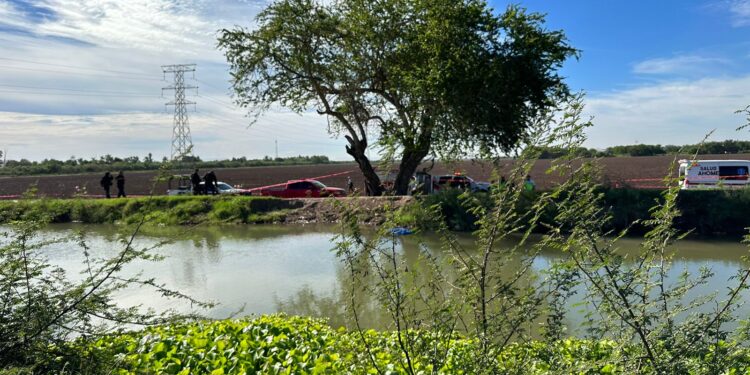 Matan a golpes a una mujer en Los Mochis y la arrojan a un canal de riego