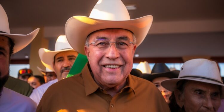Mario Zamora buscará la reelección como Senador de la República