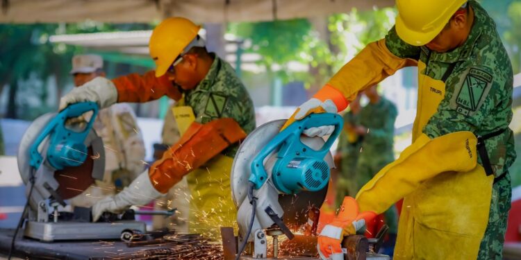 Presencia Rocha Moya ceremonia de destrucción de armamento donado y decomisado