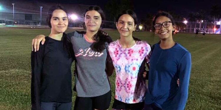 Atletas juveniles de la UAS saldrán este sábado rumbo a Navolato a una competencia Estatal de Atletismo