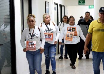 Colectivos de Búsqueda de Personas y Desplazados comparten con la sociedad su experiencia tanto de campo como de vida