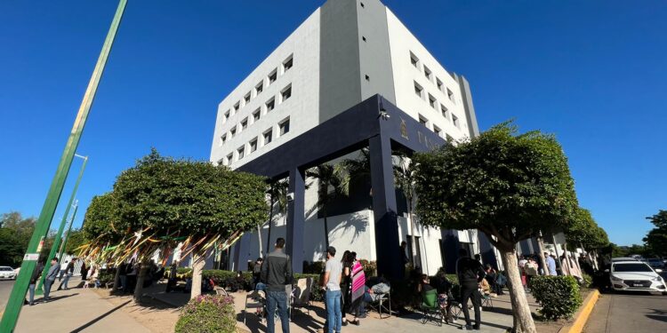 Recibe FGE documentación de aspirantes para Ministerio Público y Policía de Investigación