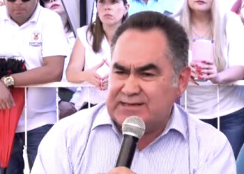 Rector de la UAS asiste a la audiencia; “Tengo un problema de salud crónico pero aquí estoy”, señala