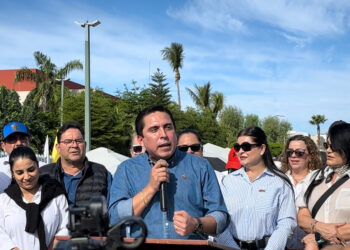 ¡De rodillas nunca, fuera Rocha!: Autoridades de la UAS al levantar plantón del Congreso del Estado