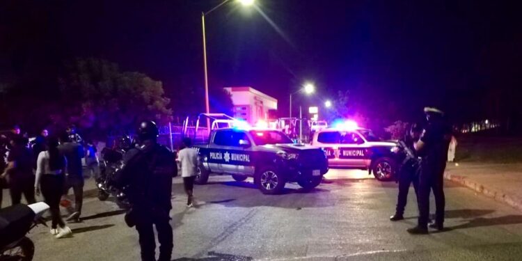 Durante festejos de Halloween terminan en Barandilla 26 “brujitas y brujitos” en Culiacán