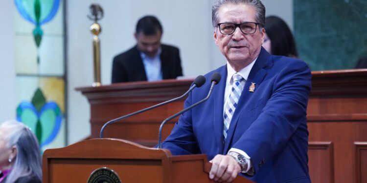 Marcha de la UAS no tuvo efecto en AMLO; reivindicó que el caso debe ser resuelto por el juez: Feliciano Castro