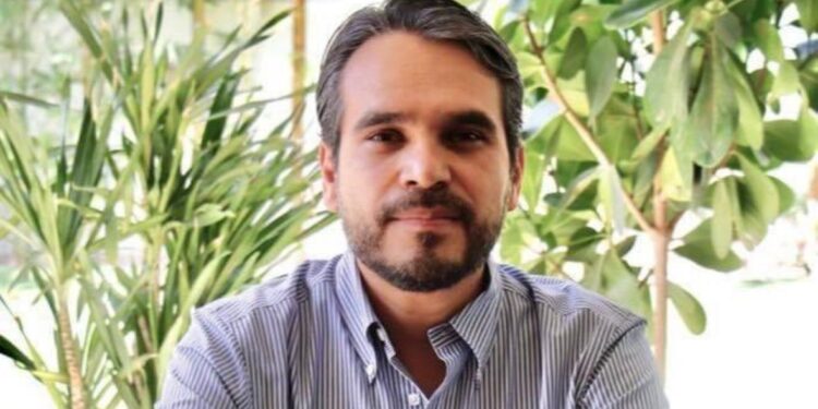 Rocha Moya no descarta el ingreso de Sergio Mario Arredondo a Morena ni al gabinete estatal