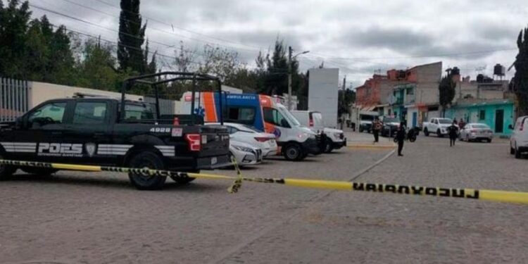 Muere niño por disparo en primaria de Querétaro