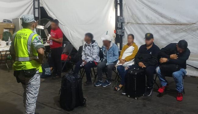 En Veracruz, Guardia Nacional e INM auxilian 554 personas migrantes originarios de África, América y el Caribe