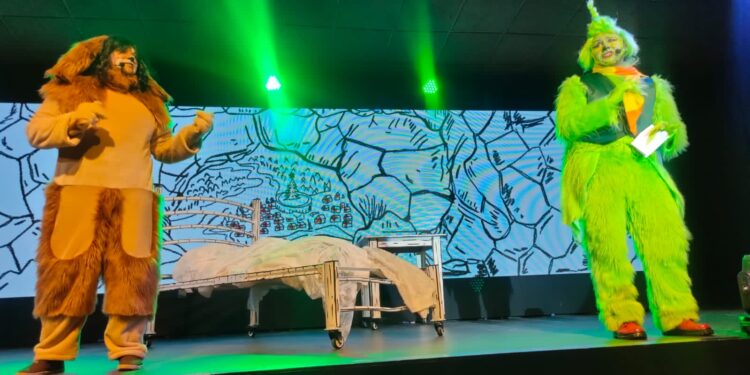 Con broche de oro cierra el musical de El Grinch, el ladrón de la Navidad