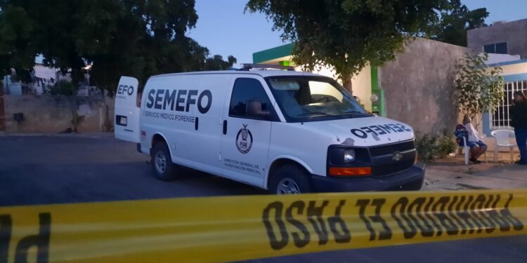 Entran hasta su recamara y lo asesinan a balazos en Villa Bonita