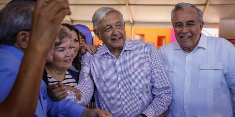 El gobernador Rocha acompañó al presidente López Obrador en la inauguración del CRIT Teletón Mazatlán