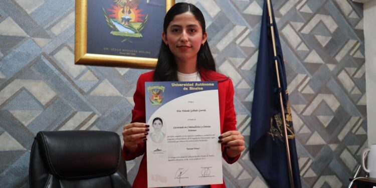 Elsa Yolanda Galindo, es la primera alumna titulada en la Licenciatura en Criminalística y Ciencias Forenses por la UAS