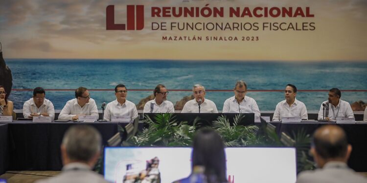 Rocha propone la creación de un IVA diferenciado, que reduzca el gravamen a productos de primera necesidad