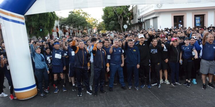 En el marco del 78 aniversario de la Facultad de Contaduría y Administración, la Nueva Universidad lleva a cabo la Cuarta Carrera Pedestre 5k