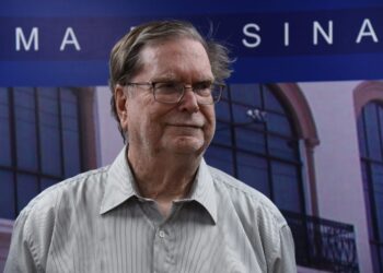 Sabedor de su calidad, el Premio Nobel de Física George Smoot quiere tener colaboradores en la UAS; está listo para brindar su conferencia magistral