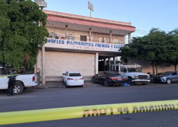 Llegando a un taller lo asesinan a balazos en Culiacán