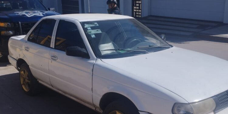 Vehículo con motor robado en Michoacán es asegurado en Culiacán