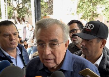 Funcionarios y alcaldes tienen prohibido ir a evento de Claudia Sheinbaum en Ahome: Rocha